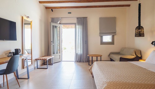 Family Room, Sea View