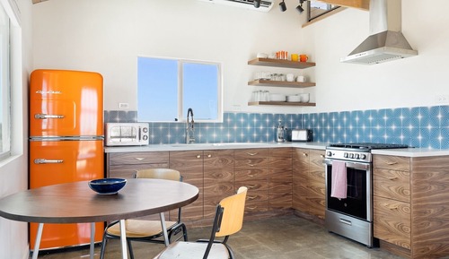 House, 1 Bedroom