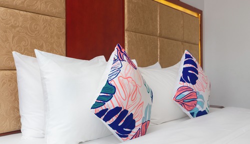 Deluxe Double or Twin Room, Pool View