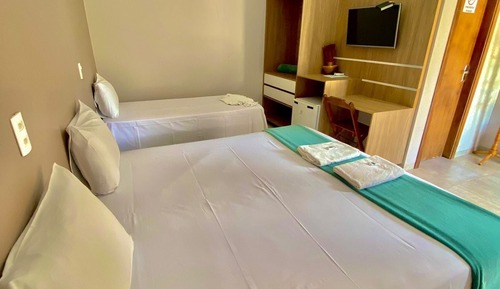 Family Room, Multiple Bedrooms