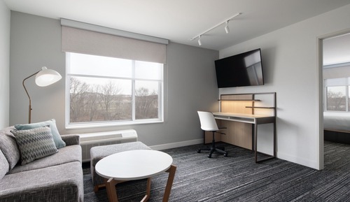 Suite, 1 Bedroom, Non Smoking (Mobility Accessible, Tub)