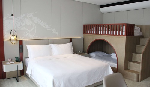 Family Room, Multiple Beds, Non Smoking