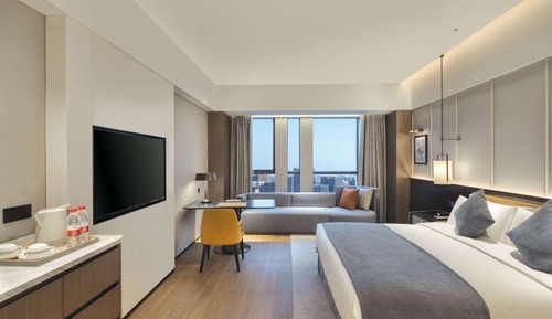 Superior Room, 1 King Bed, Accessible, Non Smoking