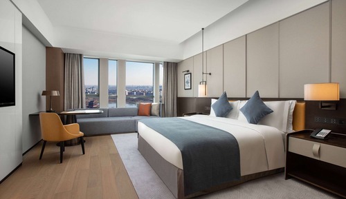 Deluxe Room, 1 King Bed, Non Smoking