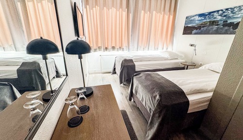 Small Twin Room with Spa Access