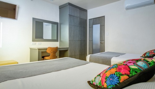 Senior Suite, Kitchen