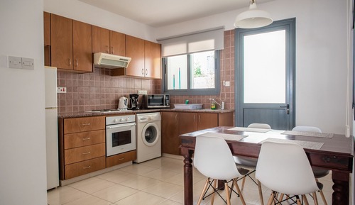 Superior Apartment, 2 Bedrooms, Sea View (Private Garden / Split Level)