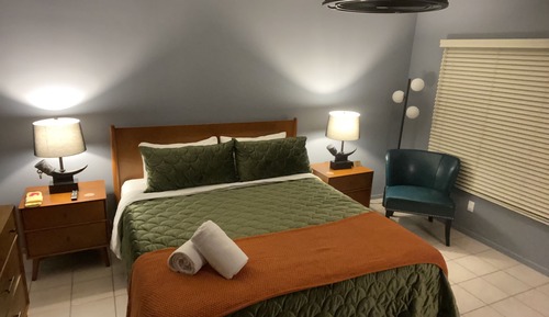 Single Room, 1 King Bed, Non Smoking