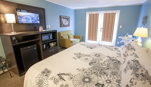 Standard Room, 1 King Bed