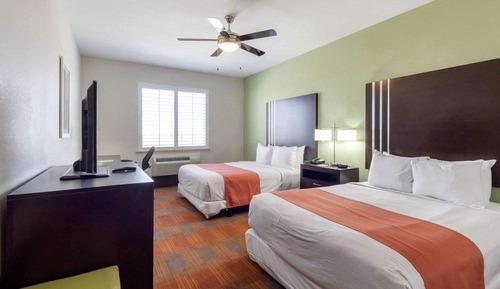 Room, 2 Queen Beds, Accessible, Non Smoking