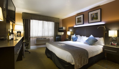 Deluxe Room, 1 King Bed