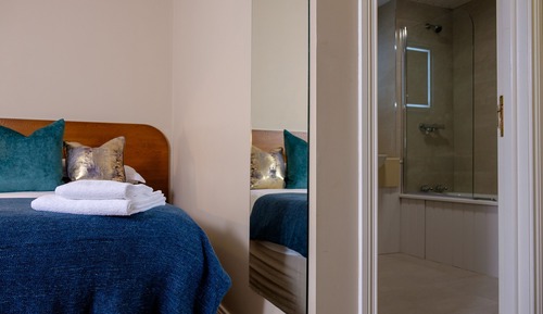 Quadruple Room, Ensuite