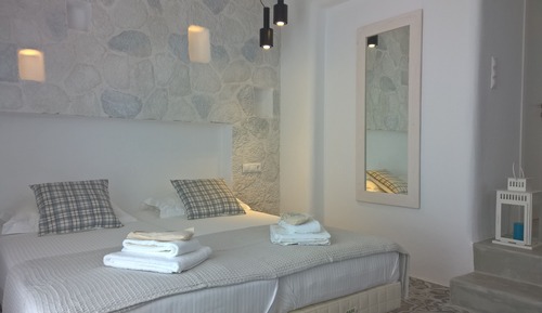 Junior Suite (Deluxe)