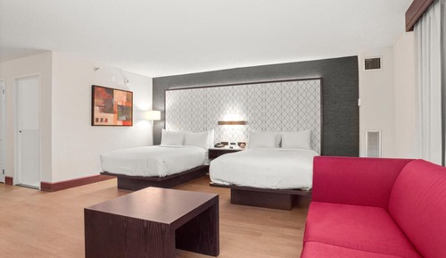 Junior Room, 2 Double Beds