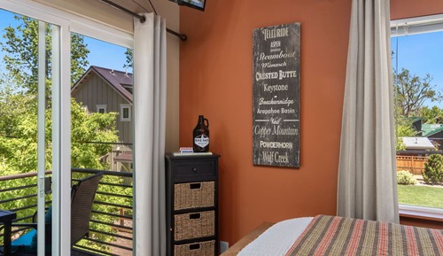 Apartment, Multiple Beds, Kitchen, Garden View (426 N. Loomis Ave.)