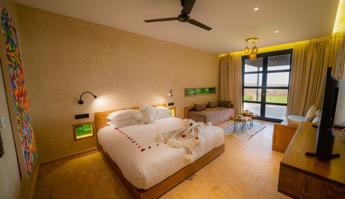 Junior Suite, Garden View