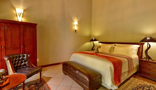 Luxury Villa, 2 Bedrooms, Garden View