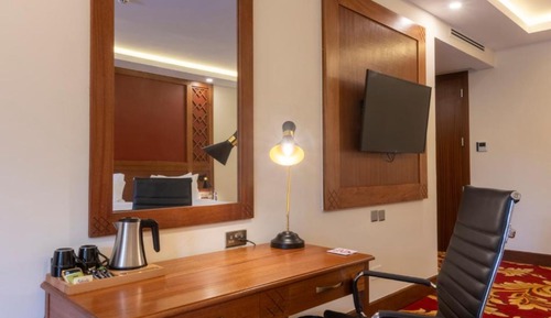 Executive Room