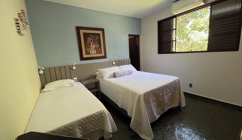 Economy Triple Room