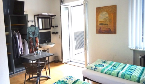 Deluxe Double Room, 1 Queen Bed, Balcony, Courtyard View (Nr. 1102)