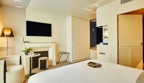 Junior Suite, 1 Double Bed with Sofa bed