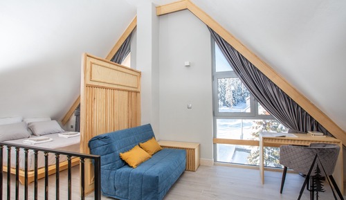 Deluxe Loft