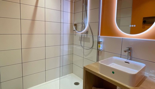 Room (Long stay. 2 people)