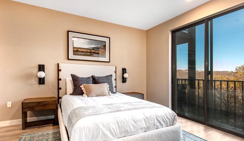 Condo, 2 Bedrooms (MAS-2062)