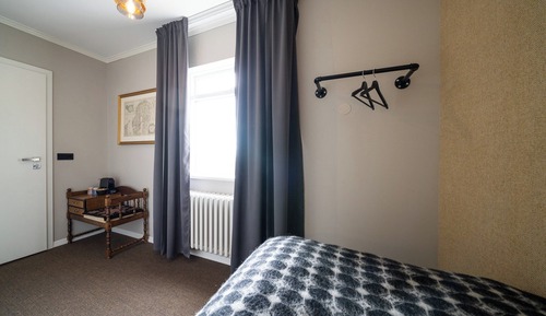 Deluxe Single Room