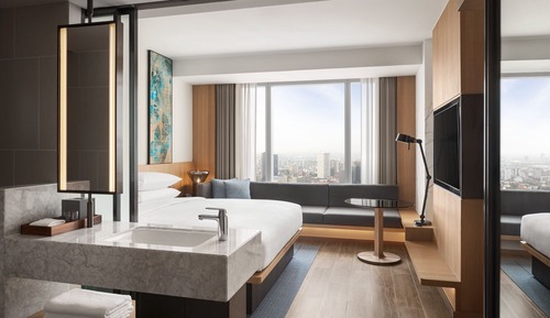 Deluxe Room, 1 King Bed, Non Smoking
