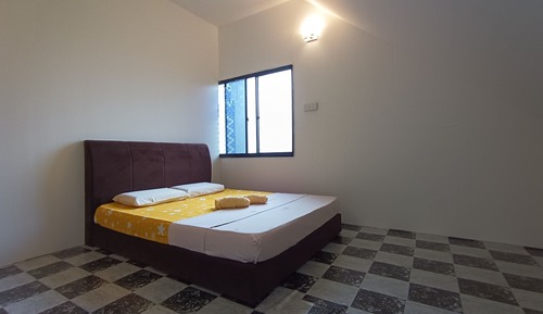 Double Room, Shared Bathroom