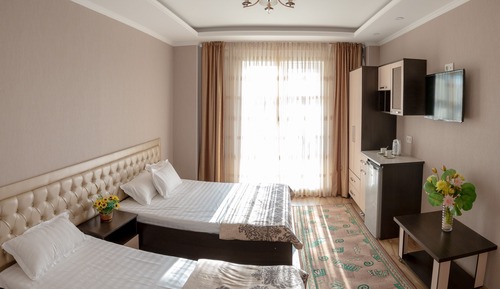 Comfort Triple Room