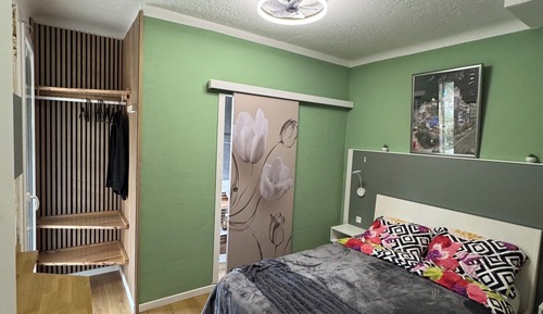 Panoramic Room