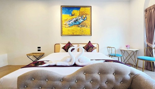 Deluxe Single Room