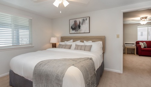 Suite, 1 Bedroom, Pool View