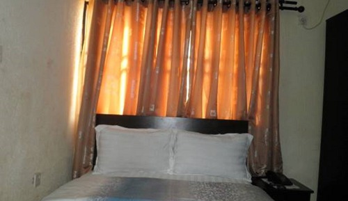 Economy Single Room