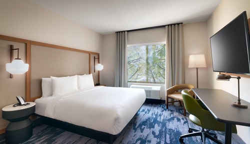 Room, 1 King Bed, Non Smoking (Hearing Accessible)
