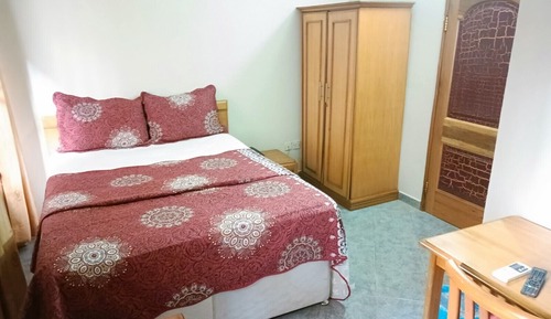 Basic Single Room