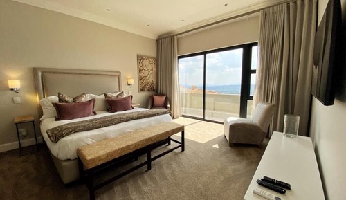 Superior King Room Villa 5