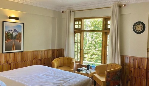 Deluxe Double Room