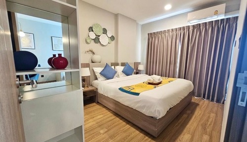 Deluxe Condo, 2 Bedrooms, Balcony, City View