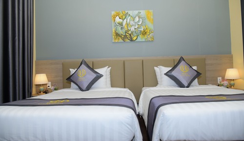 Deluxe Twin Room, City View