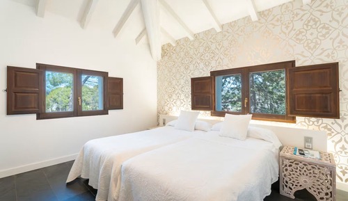 Traditional Room
