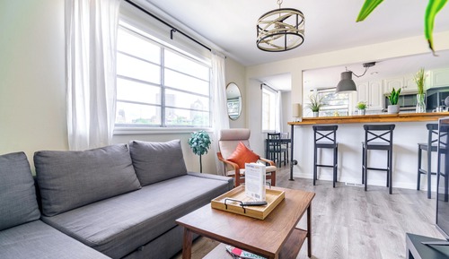 Deluxe House, 1 Queen Bed, Non Smoking, Pets Allowed