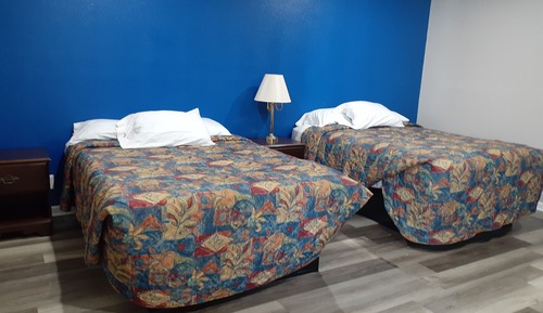 Standard Room, 2 Queen Beds, Non Smoking