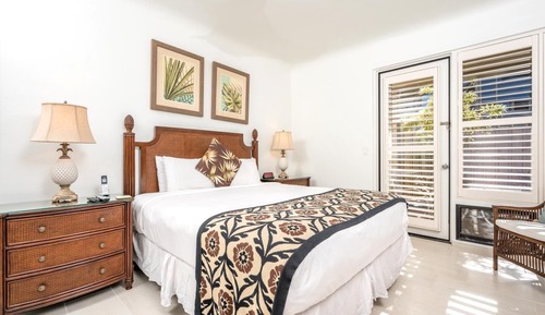 Condo (1 Bedroom)