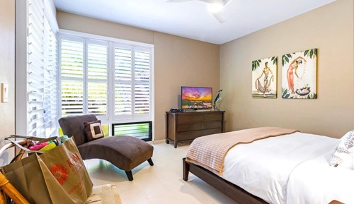 Condo (1 Bedroom)