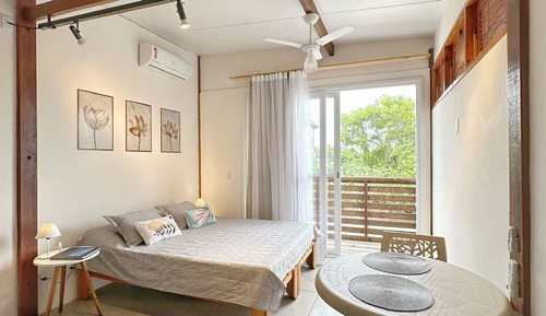 Superior Studio, 1 Queen Bed, Non Smoking, Air conditioning