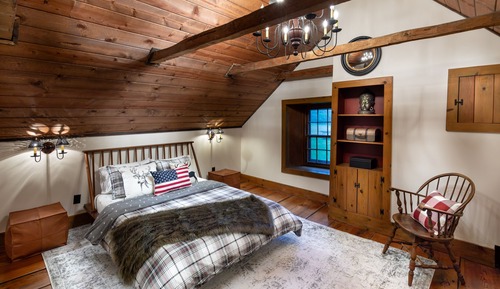 Presidential Room