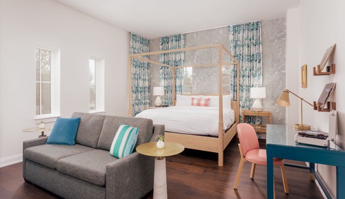 Mariana Room